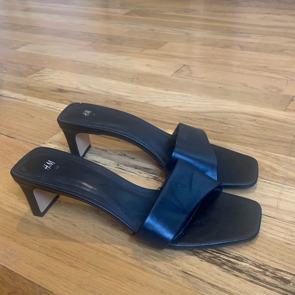 Black sandals- small heal